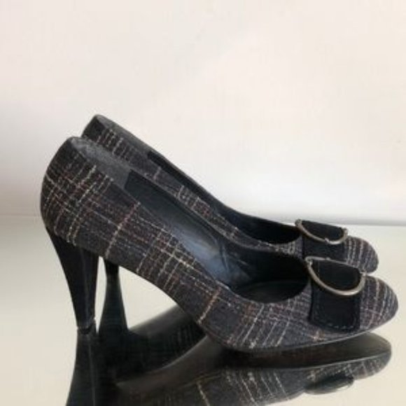 Stuart Weitzman Classic Gray Plaid Tweed Heels Size 7N - Picture 5 of 8